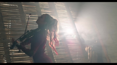 Love_Goes_On_and_On_ft__Amy_Lee_-_00908.jpg