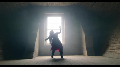 Love_Goes_On_and_On_ft__Amy_Lee_-_00984.jpg