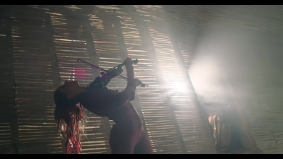 Love_Goes_On_and_On_ft__Amy_Lee_-_01015.jpg