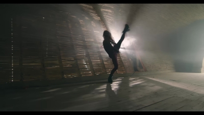 Love_Goes_On_and_On_ft__Amy_Lee_-_02424.jpg