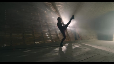 Love_Goes_On_and_On_ft__Amy_Lee_-_02425.jpg