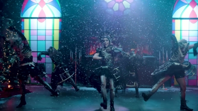 Snow_Waltz__-_00903.jpg