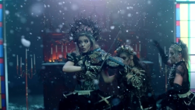 Snow_Waltz__-_01270.jpg