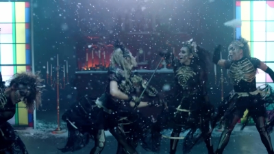 Snow_Waltz__-_01282.jpg