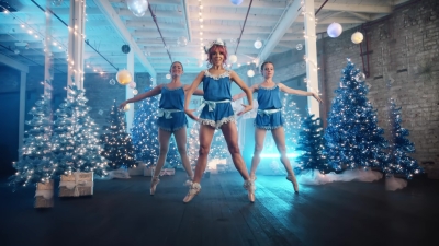 Santa_Baby_-_00471.jpg