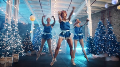 Santa_Baby_-_00496.jpg