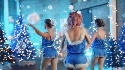 Santa_Baby_-_00549.jpg