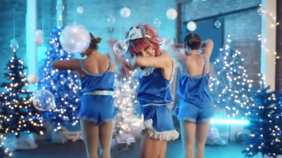 Santa_Baby_-_00621.jpg