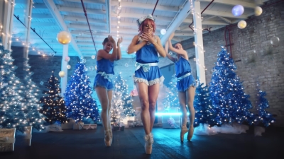 Santa_Baby_-_00654.jpg