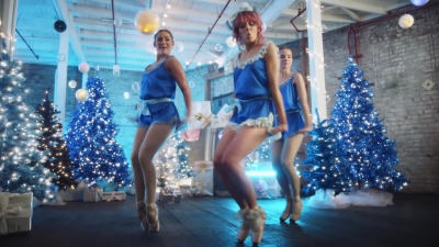 Santa_Baby_-_00973.jpg