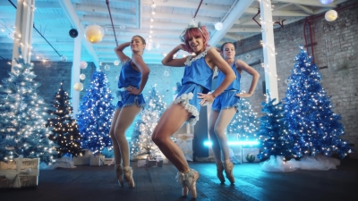 Santa_Baby_-_00990.jpg