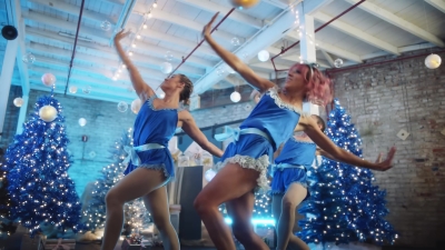 Santa_Baby_-_01090.jpg