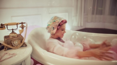 Santa_Baby_-_01647.jpg