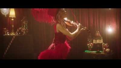 You_re_A_Mean_One2C_Mr__Grinch_28ft__Sabrina_Carpenter29_-_00103.jpg