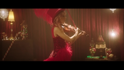 You_re_A_Mean_One2C_Mr__Grinch_28ft__Sabrina_Carpenter29_-_00111.jpg