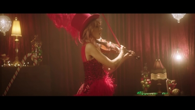 You_re_A_Mean_One2C_Mr__Grinch_28ft__Sabrina_Carpenter29_-_00116.jpg