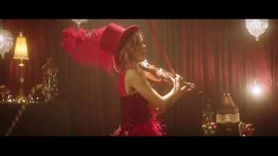 You_re_A_Mean_One2C_Mr__Grinch_28ft__Sabrina_Carpenter29_-_00126.jpg