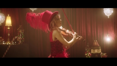 You_re_A_Mean_One2C_Mr__Grinch_28ft__Sabrina_Carpenter29_-_00129.jpg