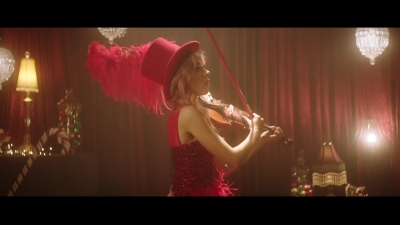 You_re_A_Mean_One2C_Mr__Grinch_28ft__Sabrina_Carpenter29_-_00132.jpg