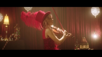 You_re_A_Mean_One2C_Mr__Grinch_28ft__Sabrina_Carpenter29_-_00137.jpg