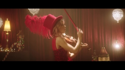 You_re_A_Mean_One2C_Mr__Grinch_28ft__Sabrina_Carpenter29_-_00142.jpg