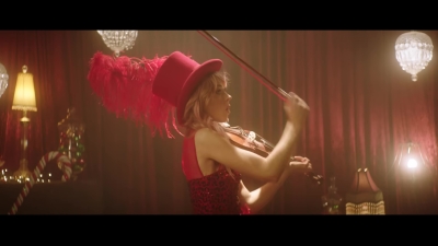 You_re_A_Mean_One2C_Mr__Grinch_28ft__Sabrina_Carpenter29_-_00144.jpg
