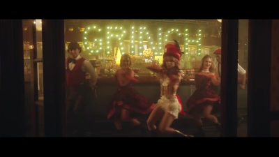 You_re_A_Mean_One2C_Mr__Grinch_28ft__Sabrina_Carpenter29_-_00906.jpg