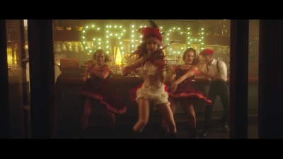 You_re_A_Mean_One2C_Mr__Grinch_28ft__Sabrina_Carpenter29_-_00925.jpg