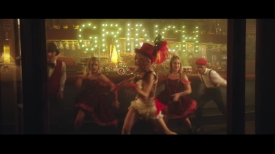 You_re_A_Mean_One2C_Mr__Grinch_28ft__Sabrina_Carpenter29_-_00933.jpg