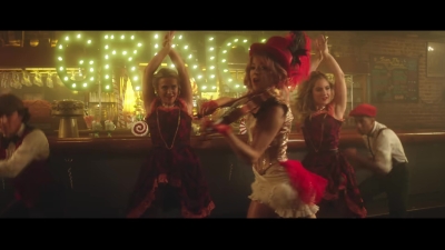You_re_A_Mean_One2C_Mr__Grinch_28ft__Sabrina_Carpenter29_-_01028.jpg