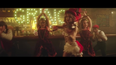 You_re_A_Mean_One2C_Mr__Grinch_28ft__Sabrina_Carpenter29_-_01030.jpg