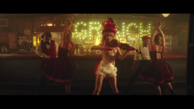You_re_A_Mean_One2C_Mr__Grinch_28ft__Sabrina_Carpenter29_-_01049.jpg