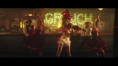 You_re_A_Mean_One2C_Mr__Grinch_28ft__Sabrina_Carpenter29_-_01050.jpg