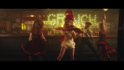 You_re_A_Mean_One2C_Mr__Grinch_28ft__Sabrina_Carpenter29_-_01055.jpg