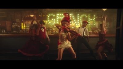 You_re_A_Mean_One2C_Mr__Grinch_28ft__Sabrina_Carpenter29_-_01059.jpg