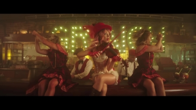 You_re_A_Mean_One2C_Mr__Grinch_28ft__Sabrina_Carpenter29_-_01382.jpg