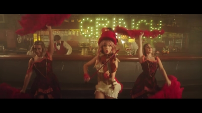 You_re_A_Mean_One2C_Mr__Grinch_28ft__Sabrina_Carpenter29_-_02267.jpg
