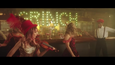 You_re_A_Mean_One2C_Mr__Grinch_28ft__Sabrina_Carpenter29_-_02765.jpg