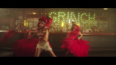 You_re_A_Mean_One2C_Mr__Grinch_28ft__Sabrina_Carpenter29_-_02820.jpg