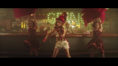 You_re_A_Mean_One2C_Mr__Grinch_28ft__Sabrina_Carpenter29_-_02905.jpg