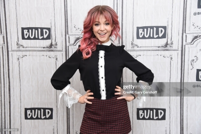 Celebrities_Visit_Build_2018_281729.jpg