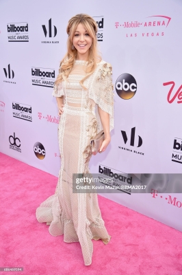 Billboard_Music_Awards_2017_2811029.jpg