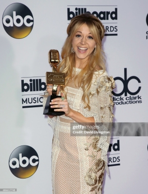Billboard_Music_Awards_2017_2818429.jpg