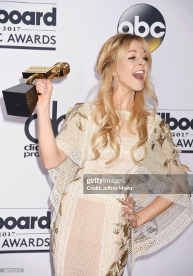 Billboard_Music_Awards_2017_28729.jpg