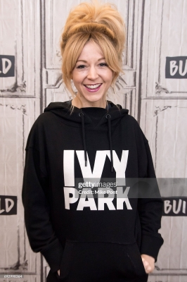 Build_Presents_Lindsey_Stirling_Previewing_Brave_Enough_2017_281629.jpg