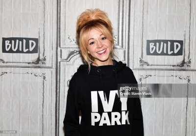 Build_Presents_Lindsey_Stirling_Previewing_Brave_Enough_2017_284429.jpg
