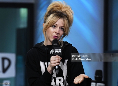 Build_Presents_Lindsey_Stirling_Previewing_Brave_Enough_2017_284929.jpg