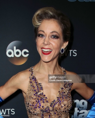 Dancing_With_The_Stars_Season_25_-_November_6_2017_281729.jpg