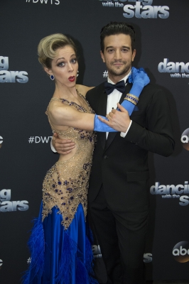 Dancing_With_The_Stars_Season_25_-_November_6_2017_28629.jpg