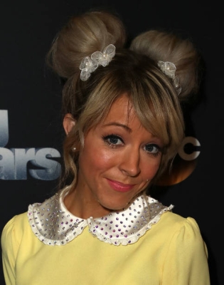Dancing_With_The_Stars_Season_25_-_October_9_2017_28129.jpg
